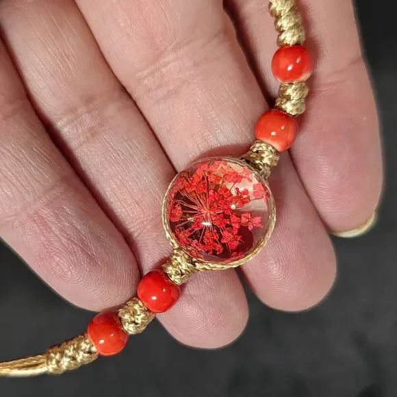 FREE with bundle! Boutique New double glass dome dandelion adjustable bracelet - Picture 2 of 5